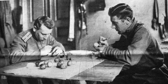 Приготовление к Пасхе на фронте. Первая Мировая война. 1917..0