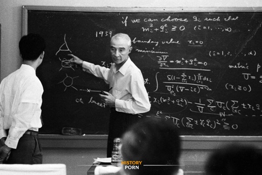 14 сентября 1960 года выдающийся физик и один из создателей атомной..0