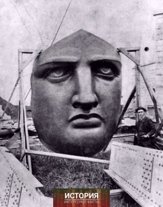 Лицо Статуи Свободы до установки, 1886 год. Париж,..0