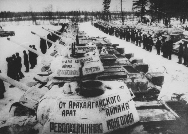 На Параде Победы 9 мая по Красной площади прошла рота Монгольских..0