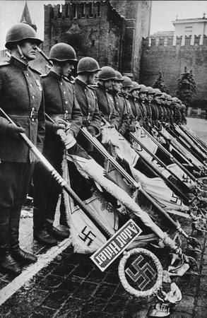 Первый Парад Победы 24 июня 1945..2