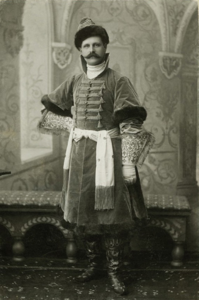 В феврале 1903 года, в Зимнем дворце состоялся знаменитый..5
