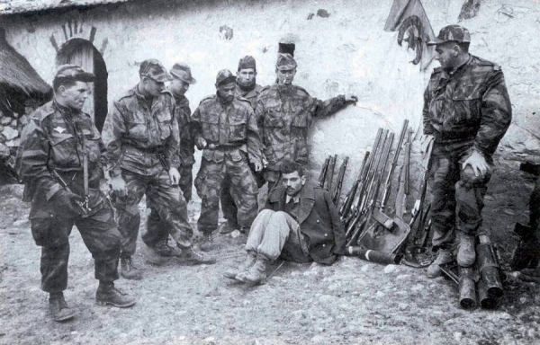 В мае 1945 года, в то время как вся Европа отмечала Победу во Второй..2