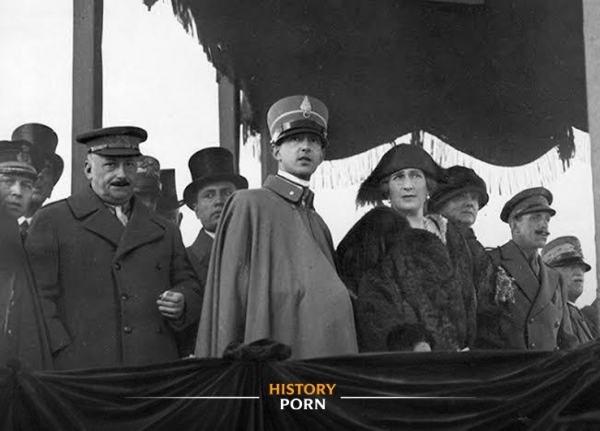 Июнь 1923 года, аэродром Ченточелле в Риме — Мигель Примо де..0