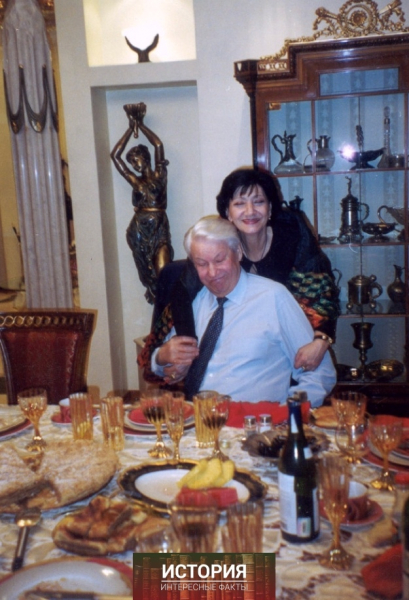 Борис Ельцин и Нани Брегвадзе, Тбилиси, 2000..0