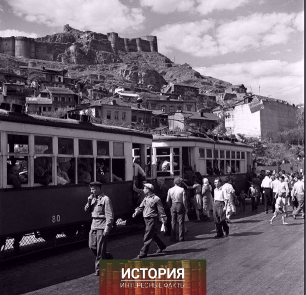 Фотографии из путешествия писателя Джона Стейнбека и..3