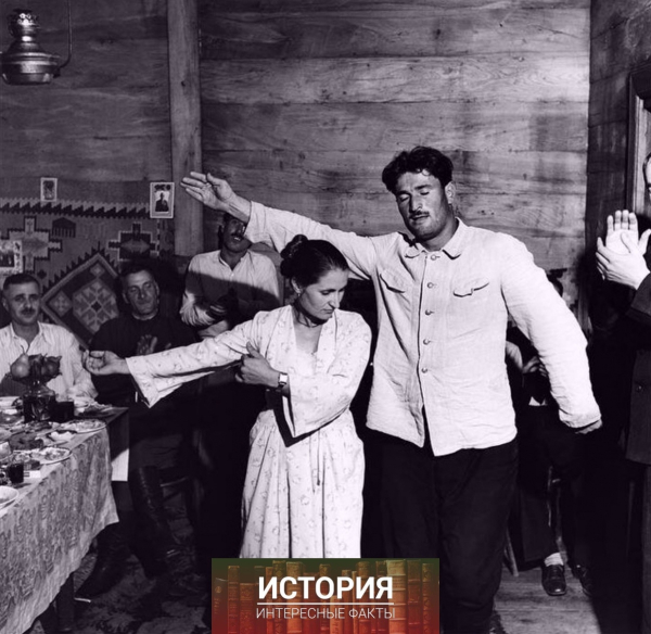 Фотографии из путешествия писателя Джона Стейнбека и..0