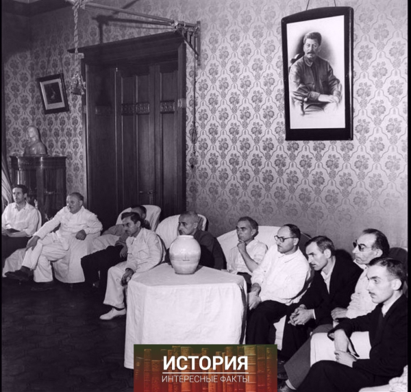Фотографии из путешествия писателя Джона Стейнбека и..4