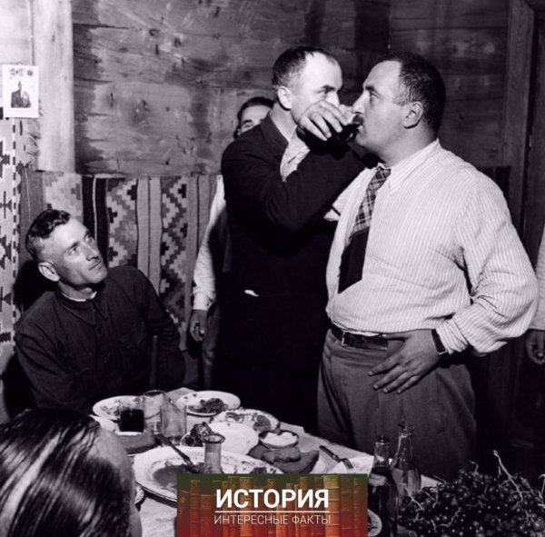 Фотографии из путешествия писателя Джона Стейнбека и..8