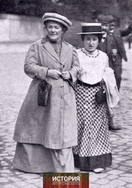 Клара Цеткин и Роза Люксембург, 1910..0