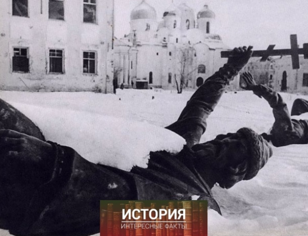 Новгород. Памятники, разрушенные немцами во время оккупации...0