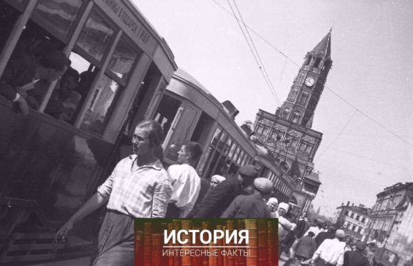 Трамвай на Сухаревской площади. Фото А.Родченко...0