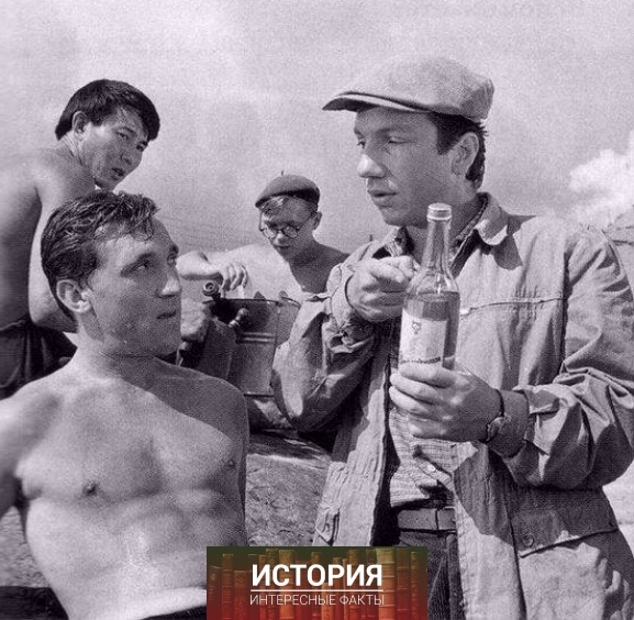 Хочешь? 
- Нет. 
А будешь?
 -..0