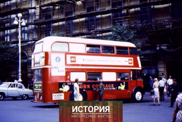 Лондонский автобус на улице Бродского, 1967 год,..0