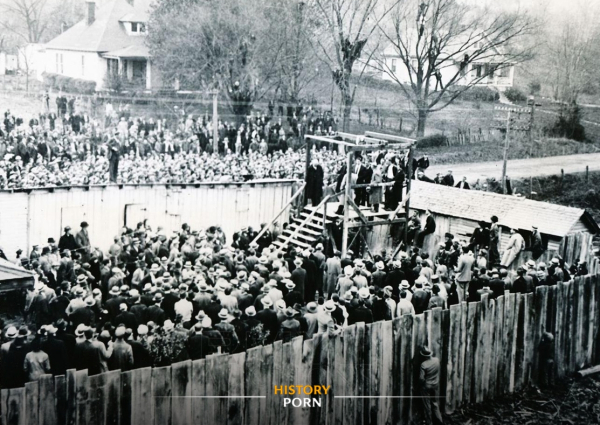 Кентукки, 1935 год. На фотографии — публичная казнь Уильяма ДеБо,..0