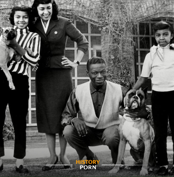 Конец 1950-х годов, Лос-Анджелес. Певец Нэт Кинг Коул и его семья..0