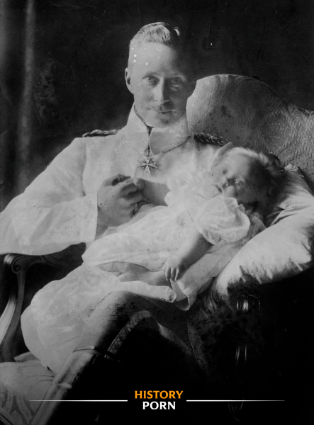 Германия, 1916 год. На фотографии — кронпринц Вильгельм, старший..0