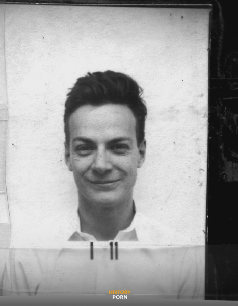 На фотографии — физик Ричард Филлипс Фейнман в Лос-Аламосе в 1944..0