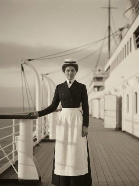 Вайолет Джессоп — женщина, которую невозможно утопить

В истории..0