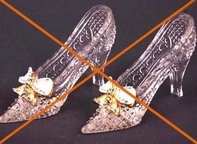 Расхожий миф о хрустальных туфельках Золушки — результат ошибки..0