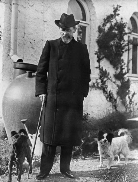 За 44 года жизни, половину из которых Антон Павлович Чехов боролся..0