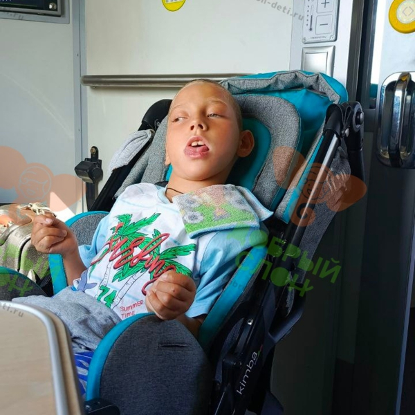 «У моего сына было больше 500 приступов в сутки. Я просто сидела..1