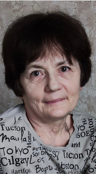 Учительница Ольга Игоревна просит помощи после ДТП и комы.
Три..0