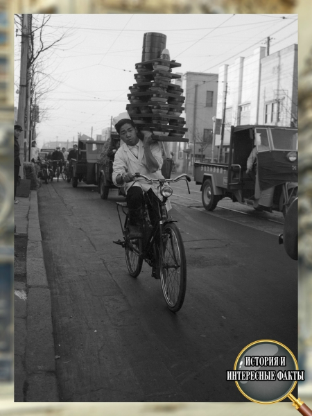 🍜🚲 Самая впечатляющая доставка лапши в Токио
На этой0